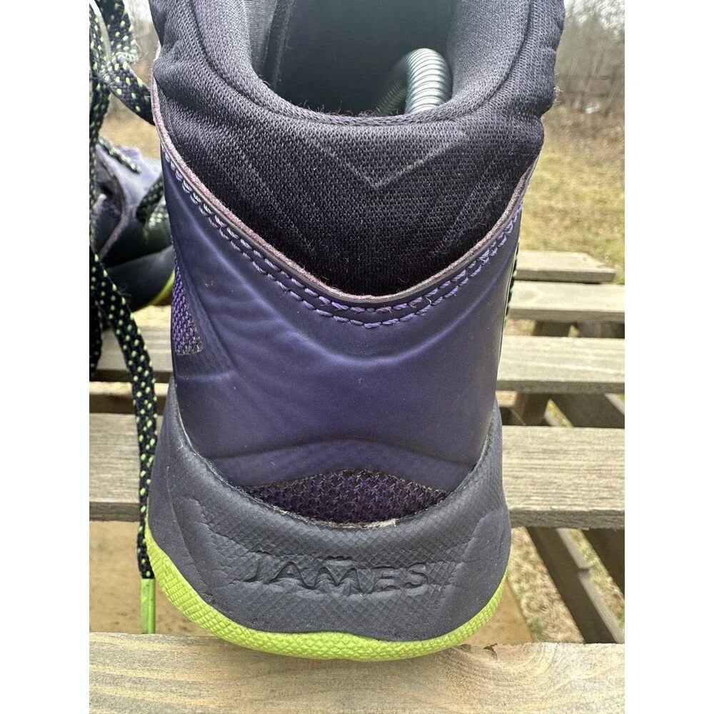 Nike Lebron Zoom Soldier 7 VII Mens Size 10 Basketball Court Purple Green Lime